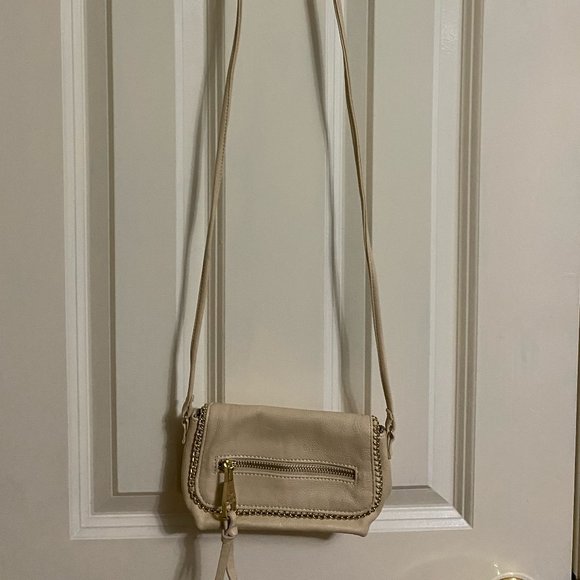 Steve Madden Small Cream Color Cross body Purse - Picture 1 of 7